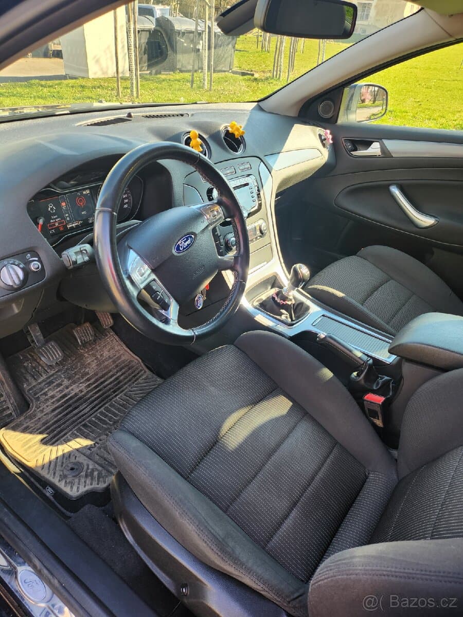 2013 Ford MONDEO - 6