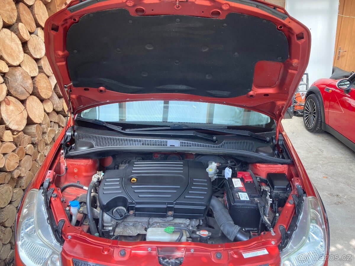 2010 Suzuki SX4 - 6