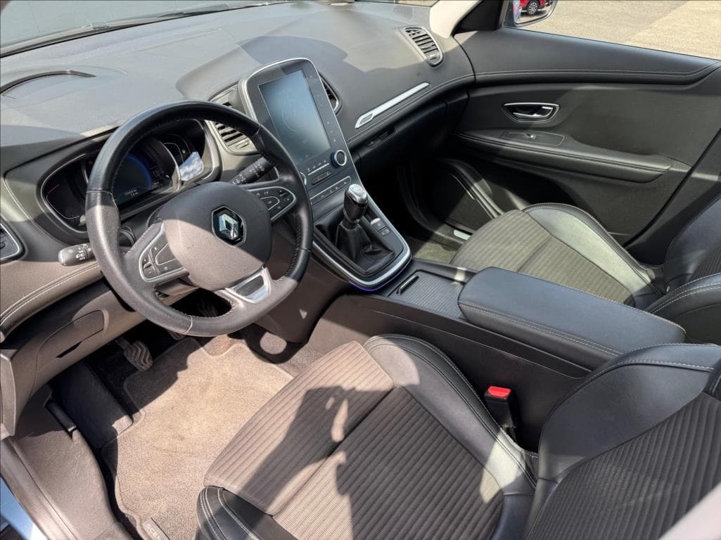 2017 Renault SCENIC - 6