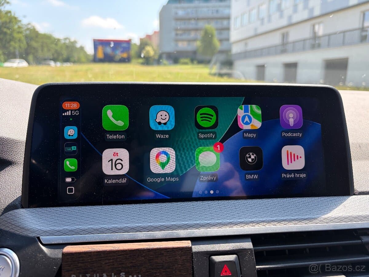 2019 BMW X3 - 6