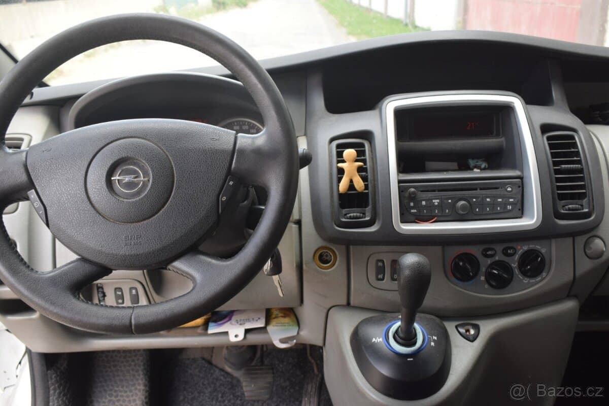 2011 Opel VIVARO - 6