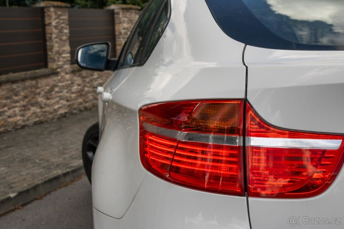 2011 BMW X6 - 6
