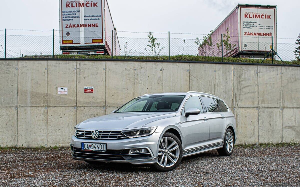 2018 Volkswagen PASSAT - 6