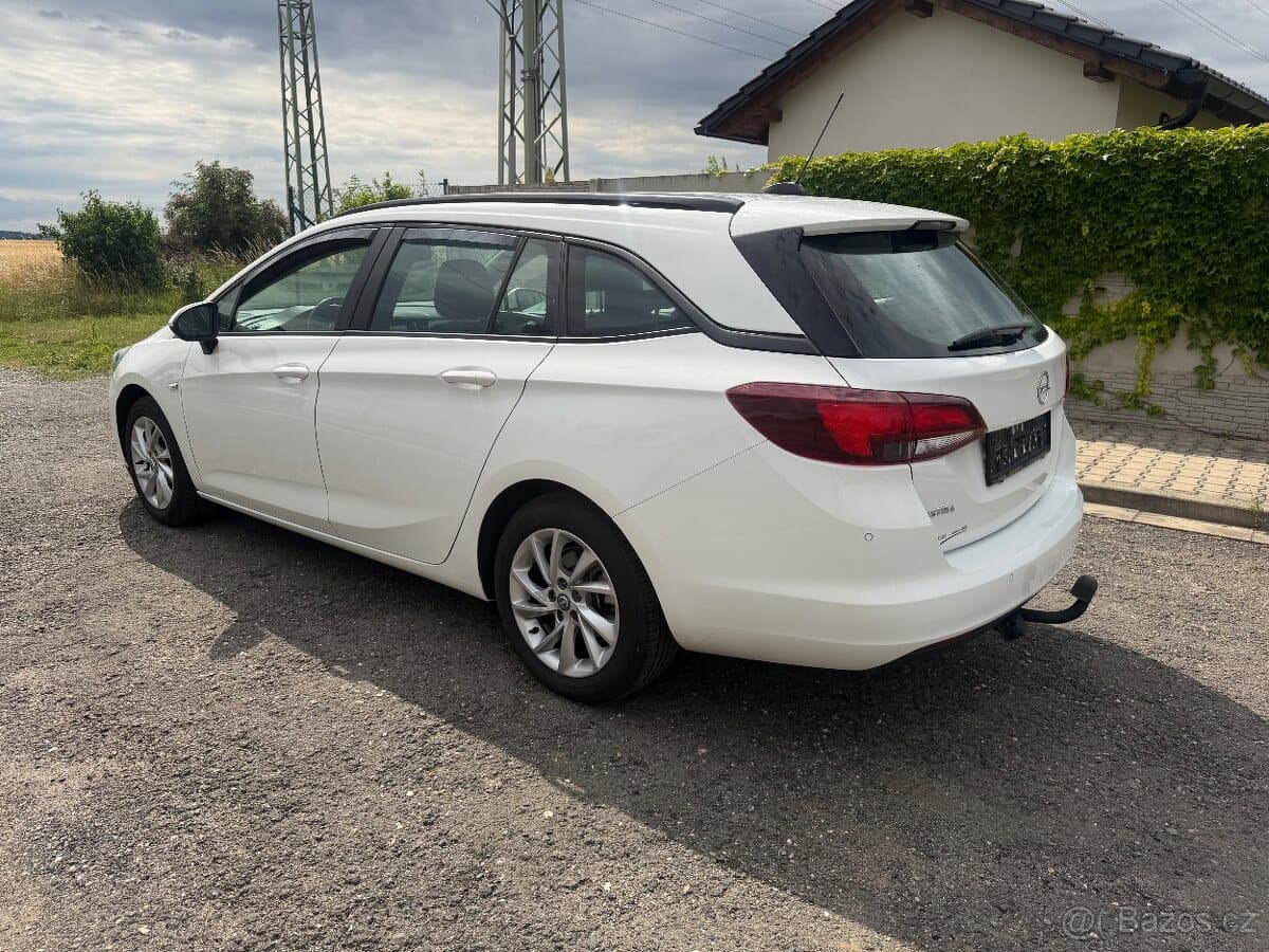 2020 Opel ASTRA - 6