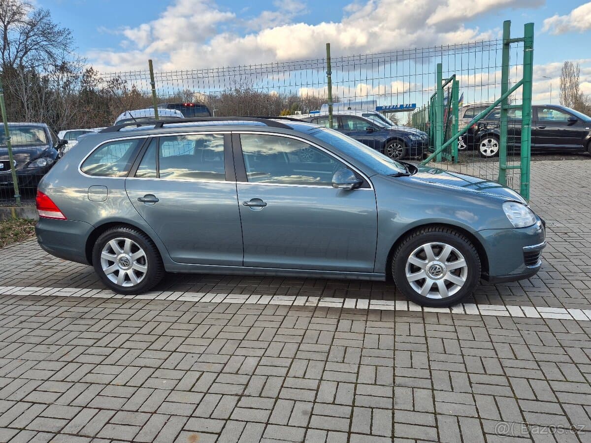2009 Volkswagen GOLF - 6