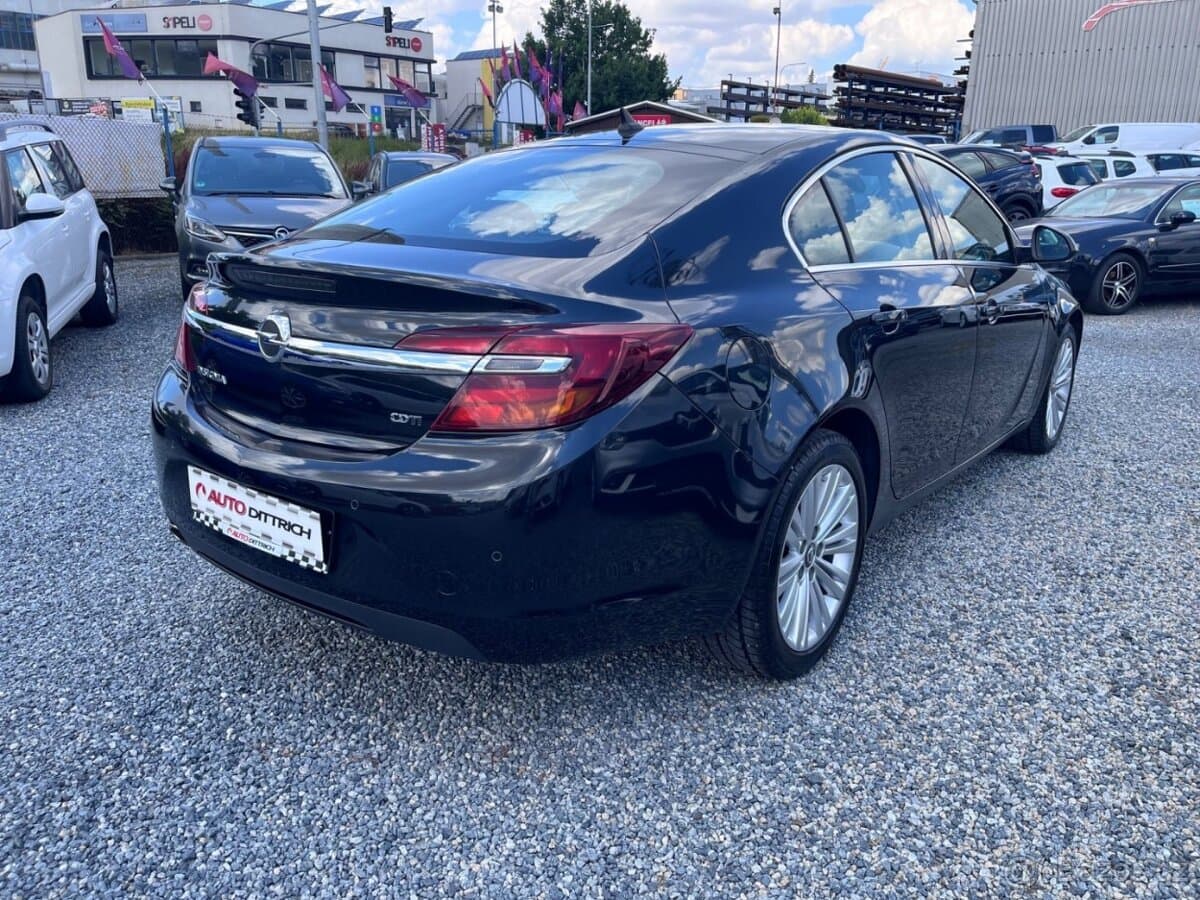 2015 Opel INSIGNIA - 6