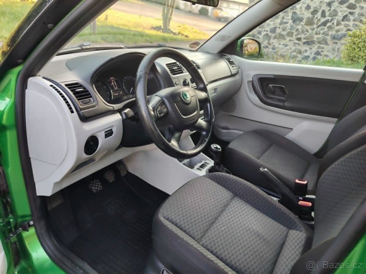 2012 Škoda FABIA - 6