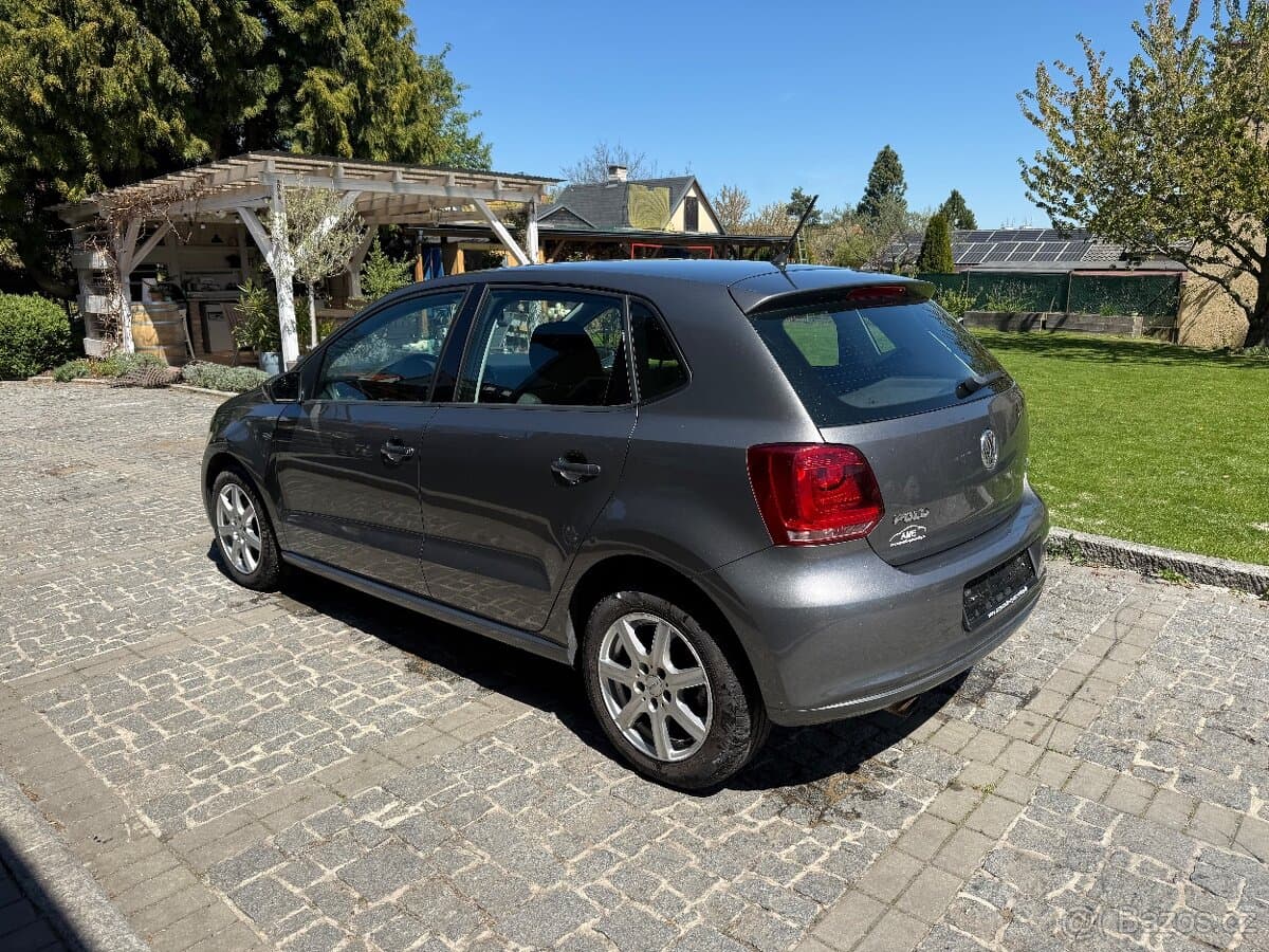 2013 Volkswagen POLO - 6