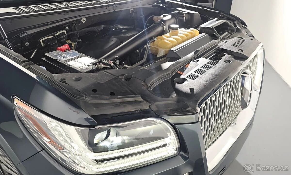 2021 Lincoln NAVIGATOR - 6