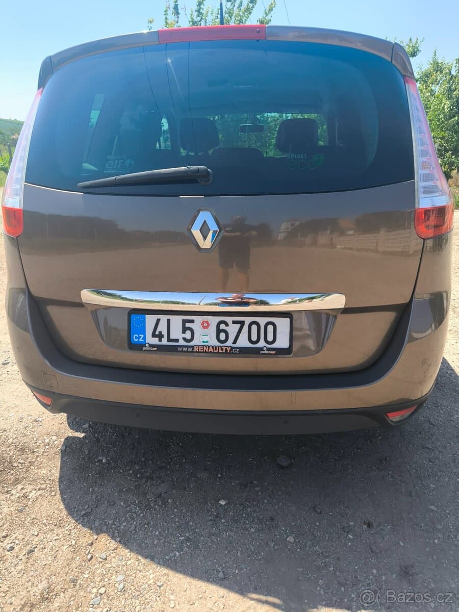 2013 Renault SCENIC - 6