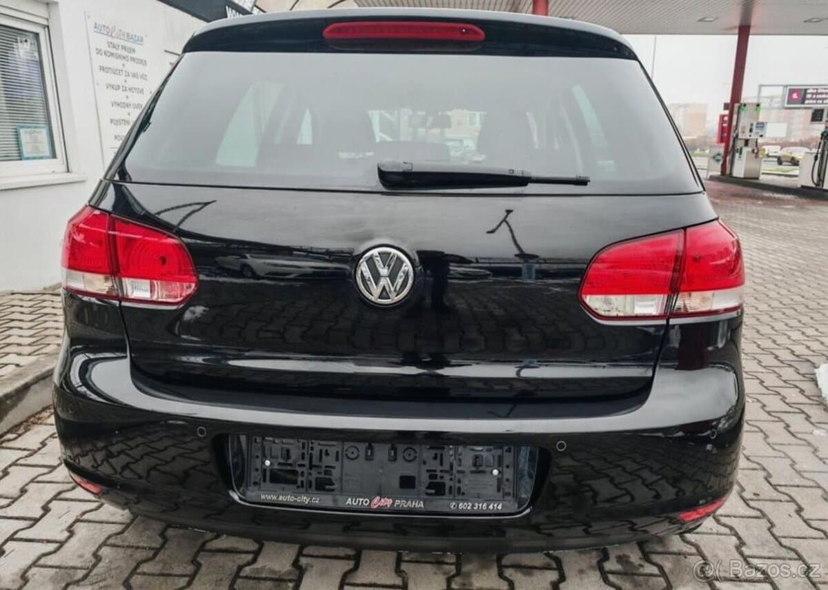 2011 Volkswagen GOLF - 6