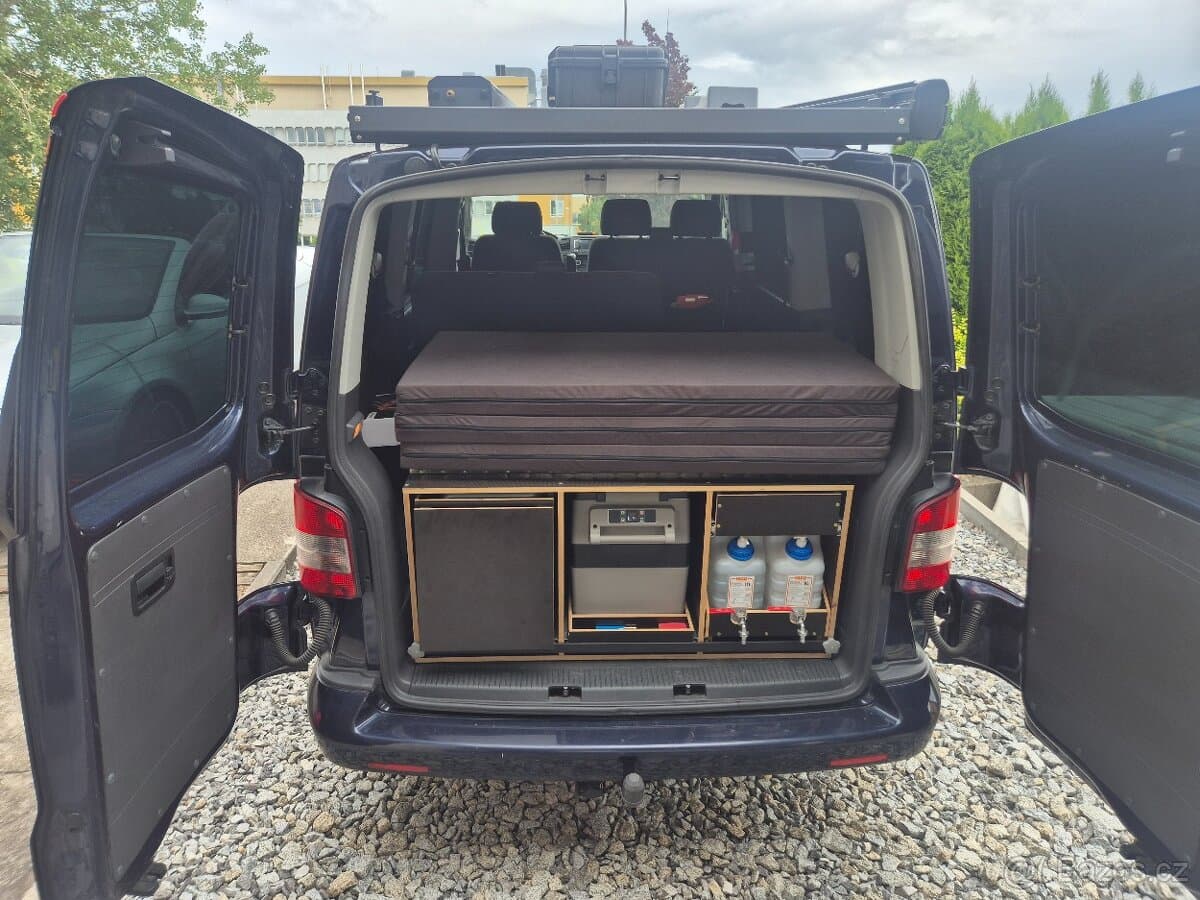 2010 Volkswagen CARAVELLE - 6