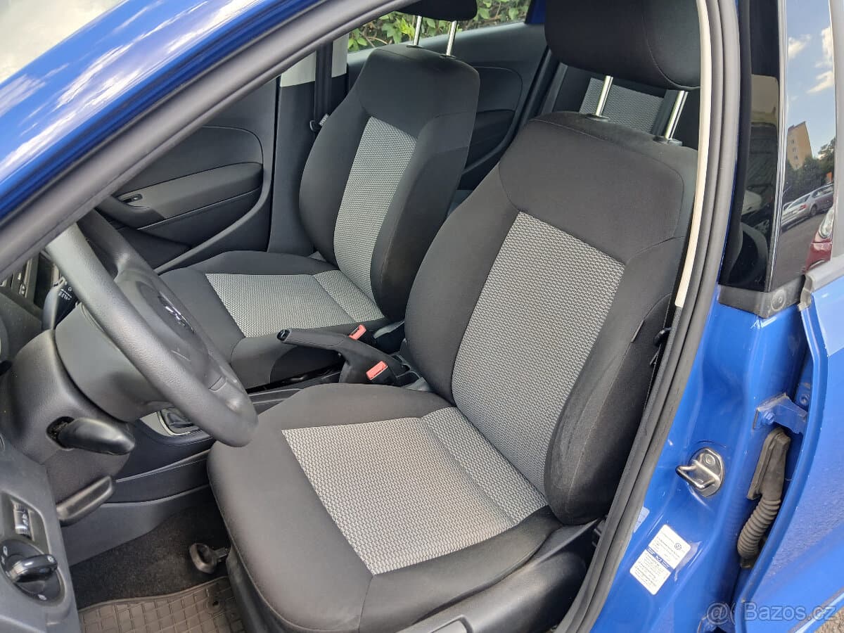 2012 Volkswagen POLO - 6