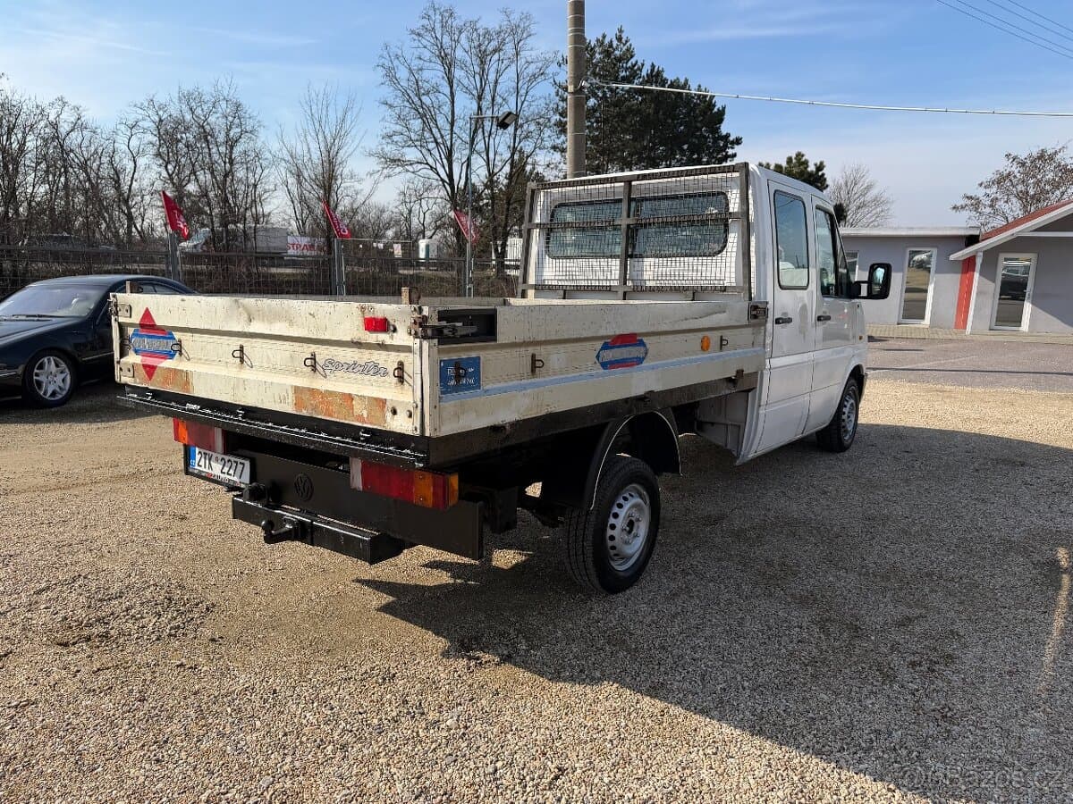 2003 Volkswagen MULTIVAN - 6