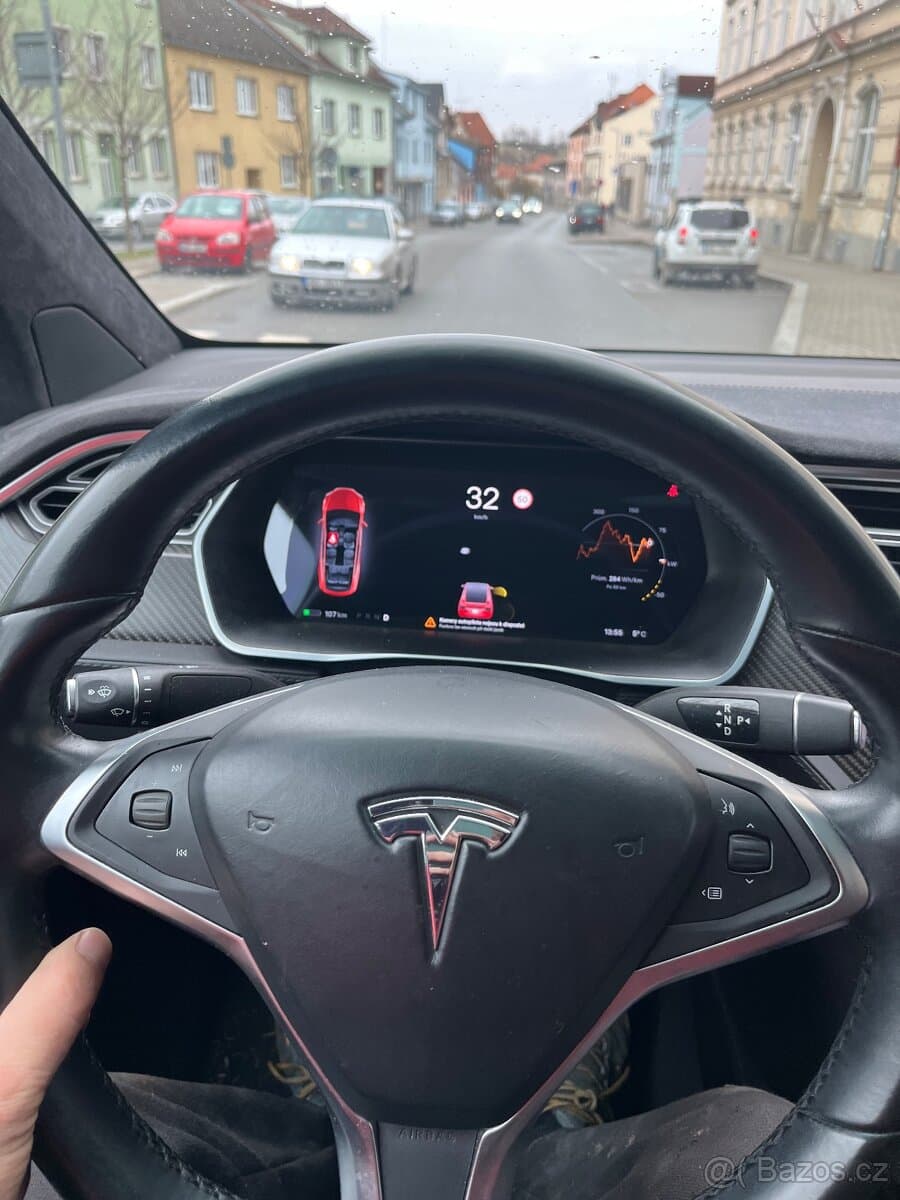 2016 Tesla MODEL X - 6