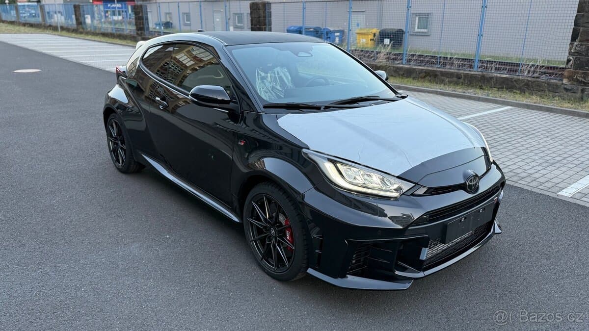 Toyota GR YARIS - 6