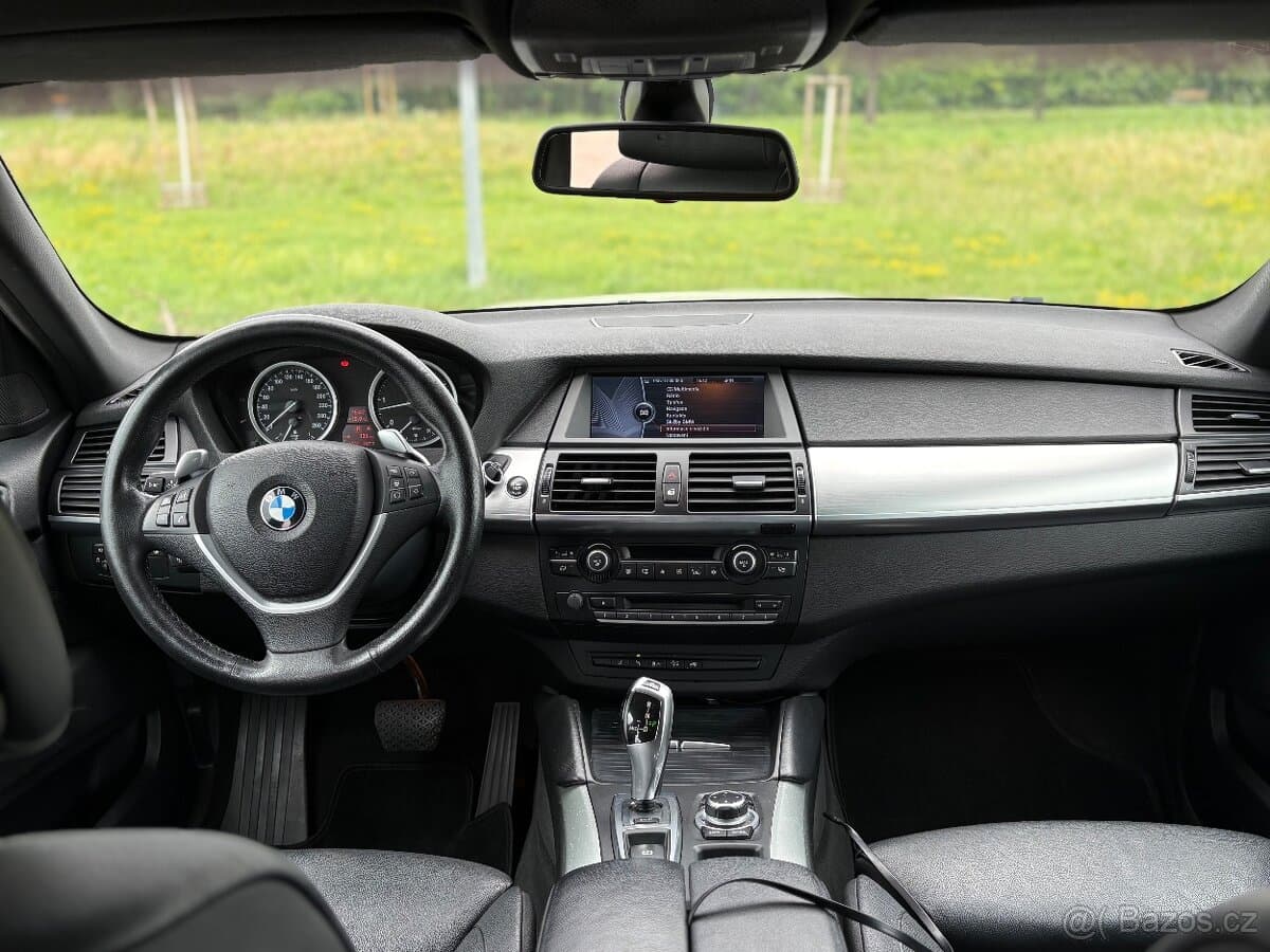2010 BMW X6 - 6