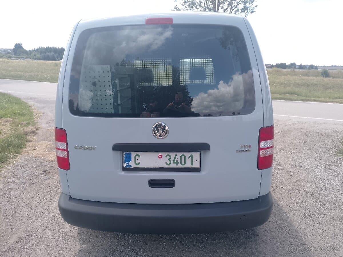 2013 Volkswagen CADDY - 6