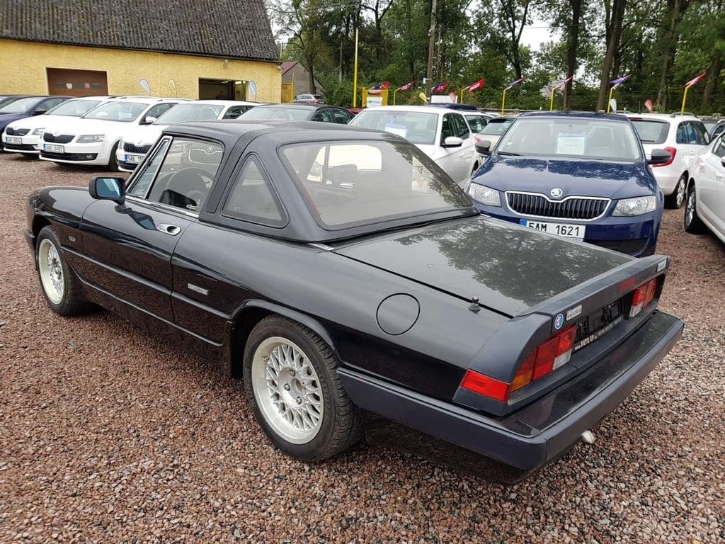 1987 Alfa Romeo SPIDER - 6