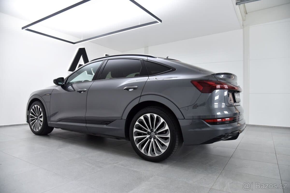 2022 Audi E-TRON - 6