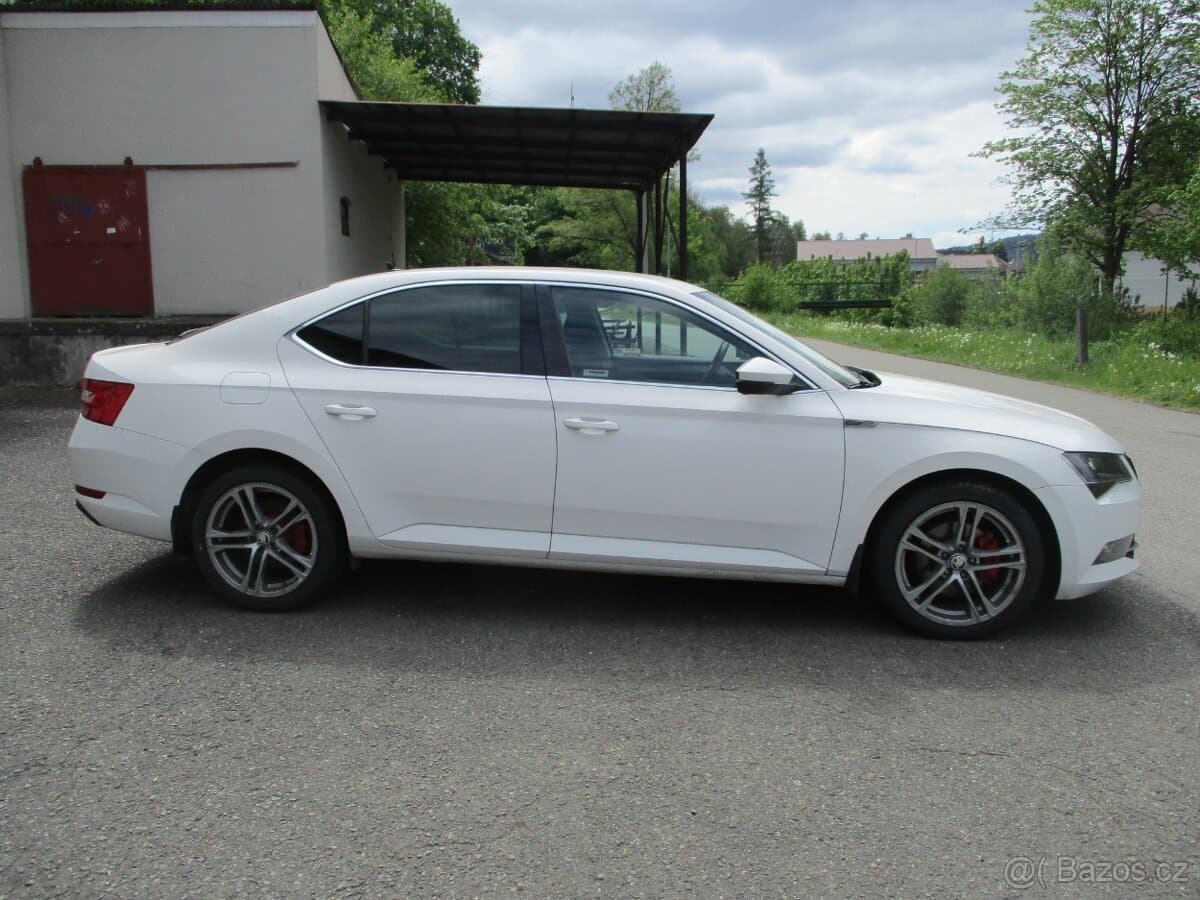 2017 Škoda SUPERB - 6