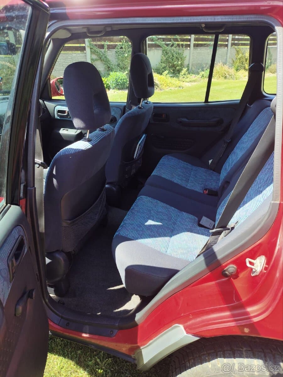 1997 Toyota RAV4 - 6