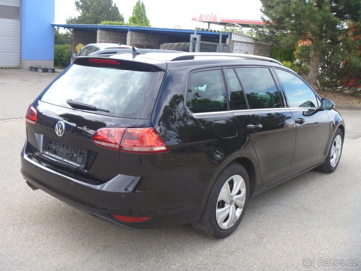 2013 Volkswagen GOLF - 6