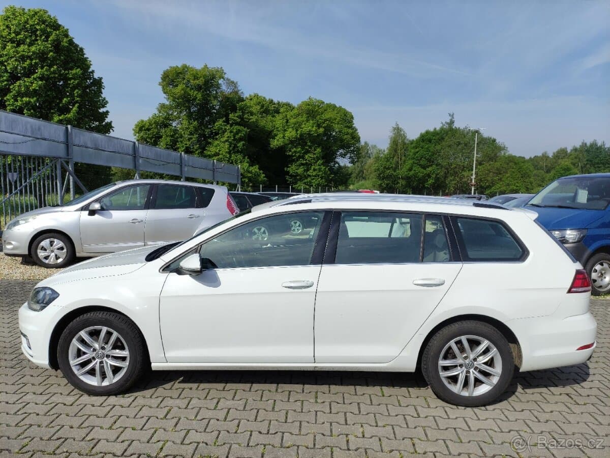 2019 Volkswagen GOLF - 6