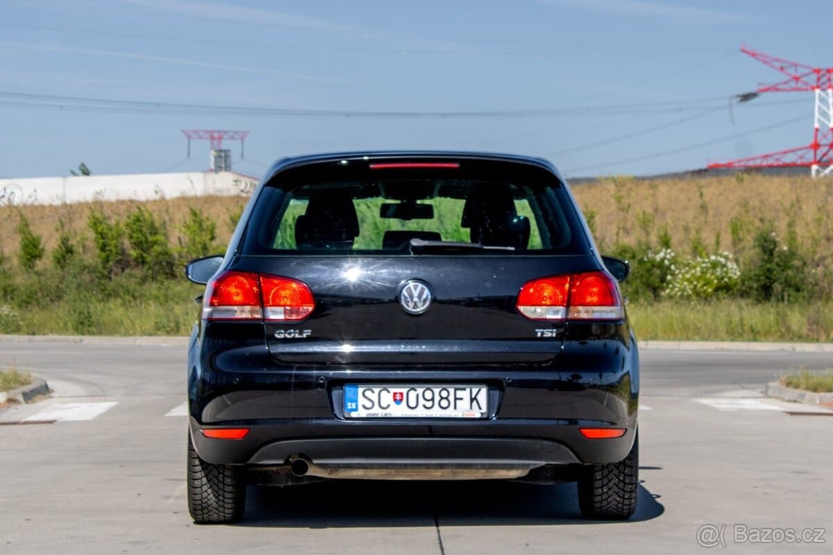 2011 Volkswagen GOLF - 6