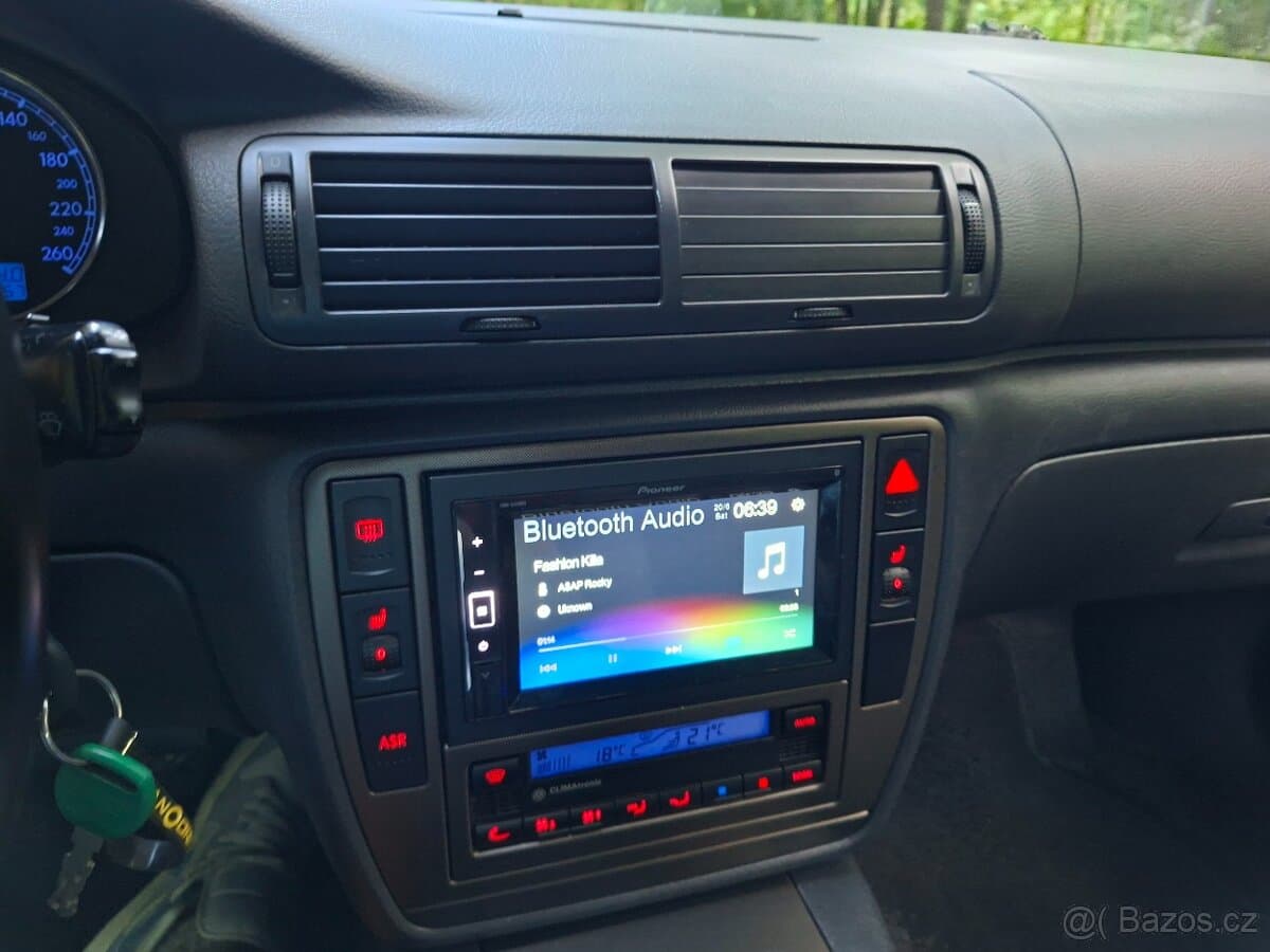 2005 Volkswagen PASSAT - 6