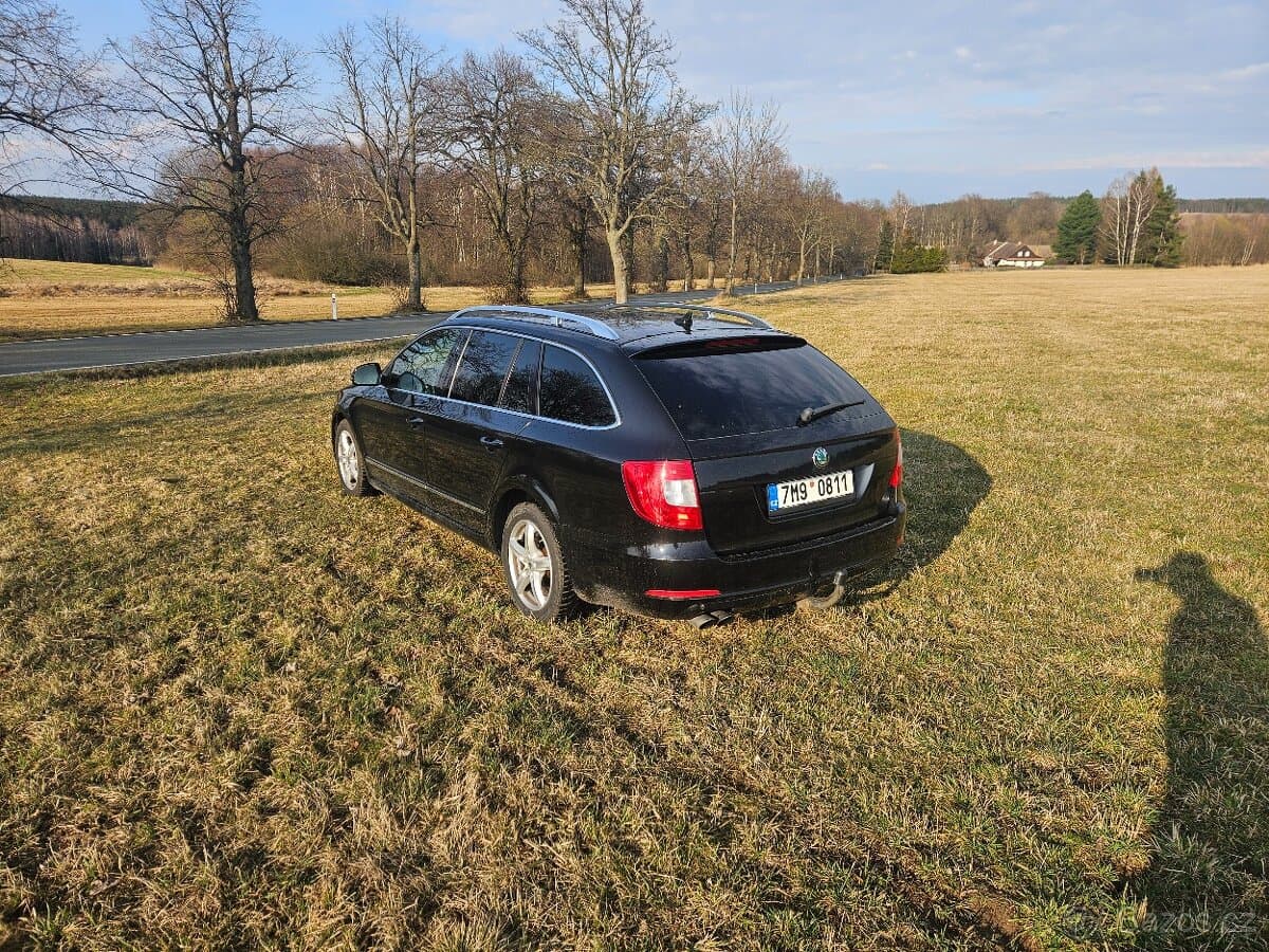 2011 Škoda SUPERB - 6