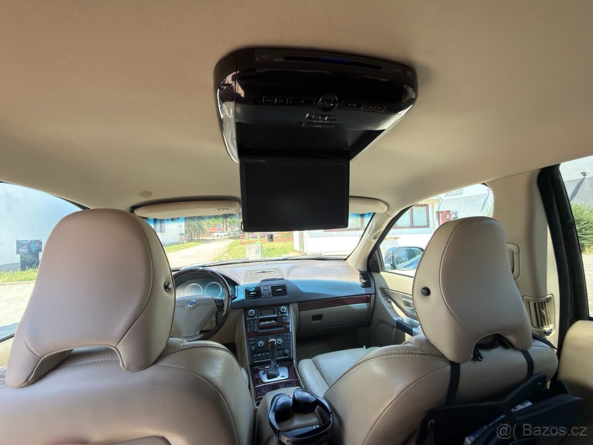 2011 Volvo XC90 - 6