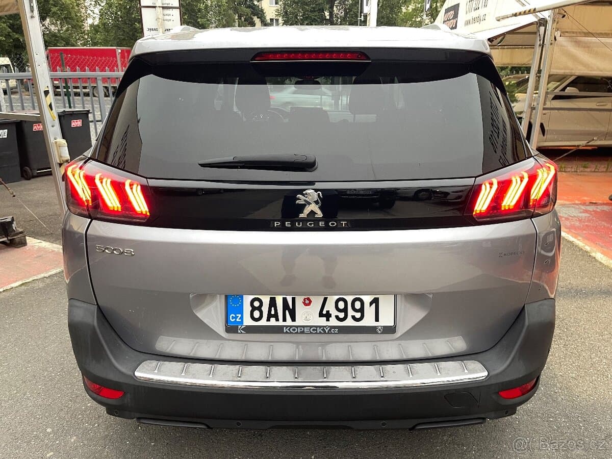 2021 Peugeot 5008 - 6