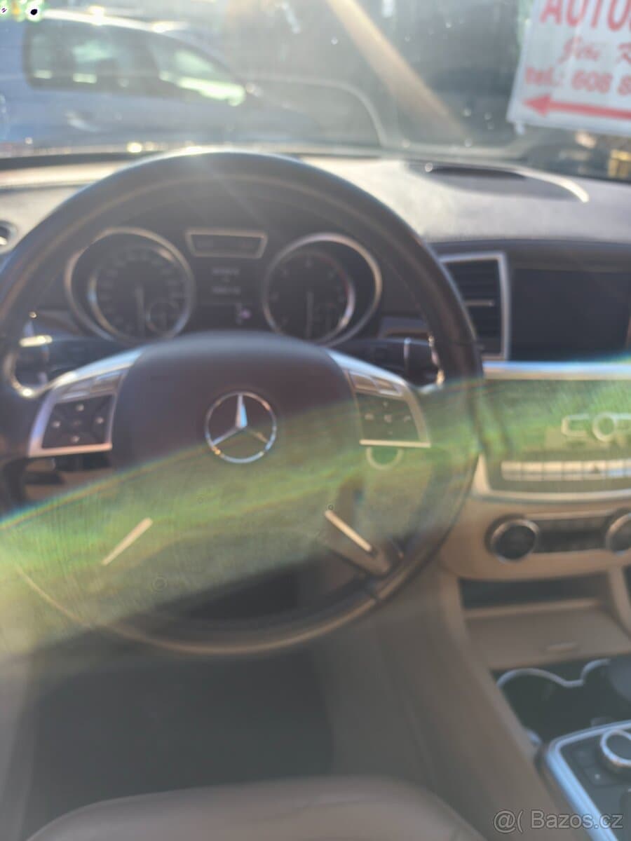 2013 Mercedes-Benz M-CLASS - 6