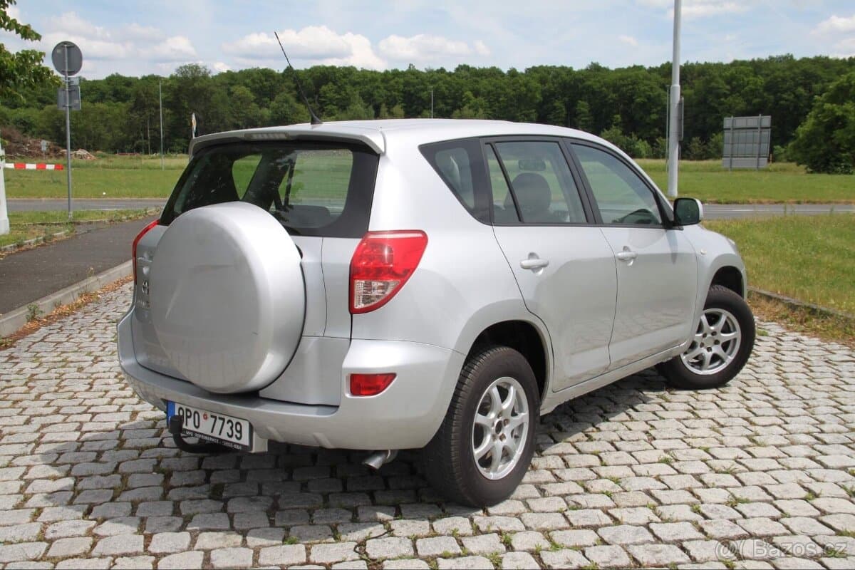 2007 Toyota RAV4 - 6