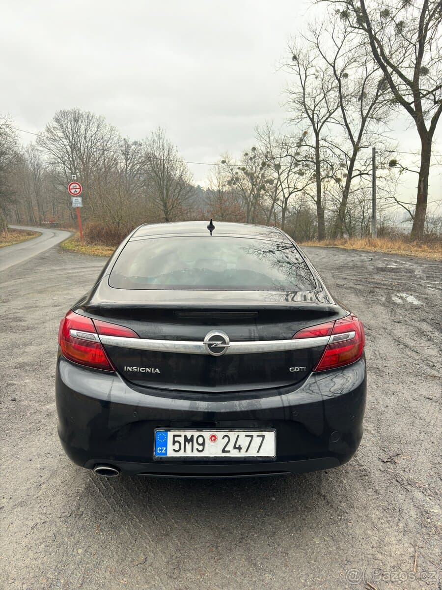2016 Opel INSIGNIA - 6