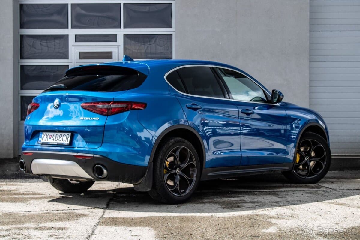 2019 Alfa Romeo STELVIO - 6