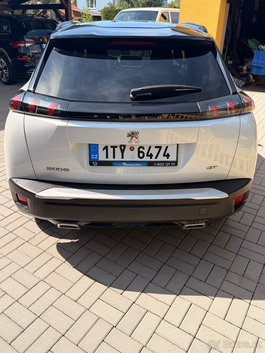 2021 Peugeot 2008 - 6