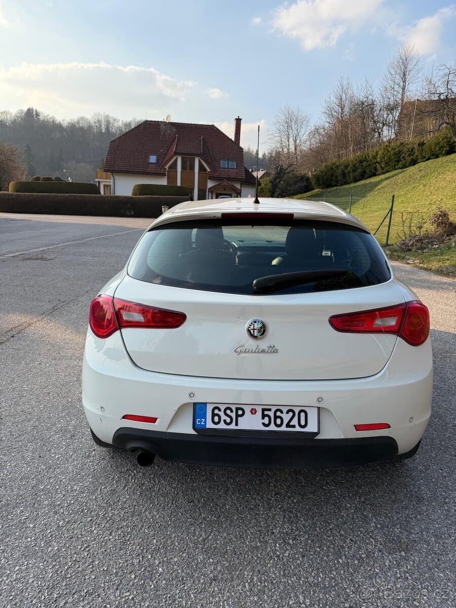 2012 Alfa Romeo GIULIETTA - 6