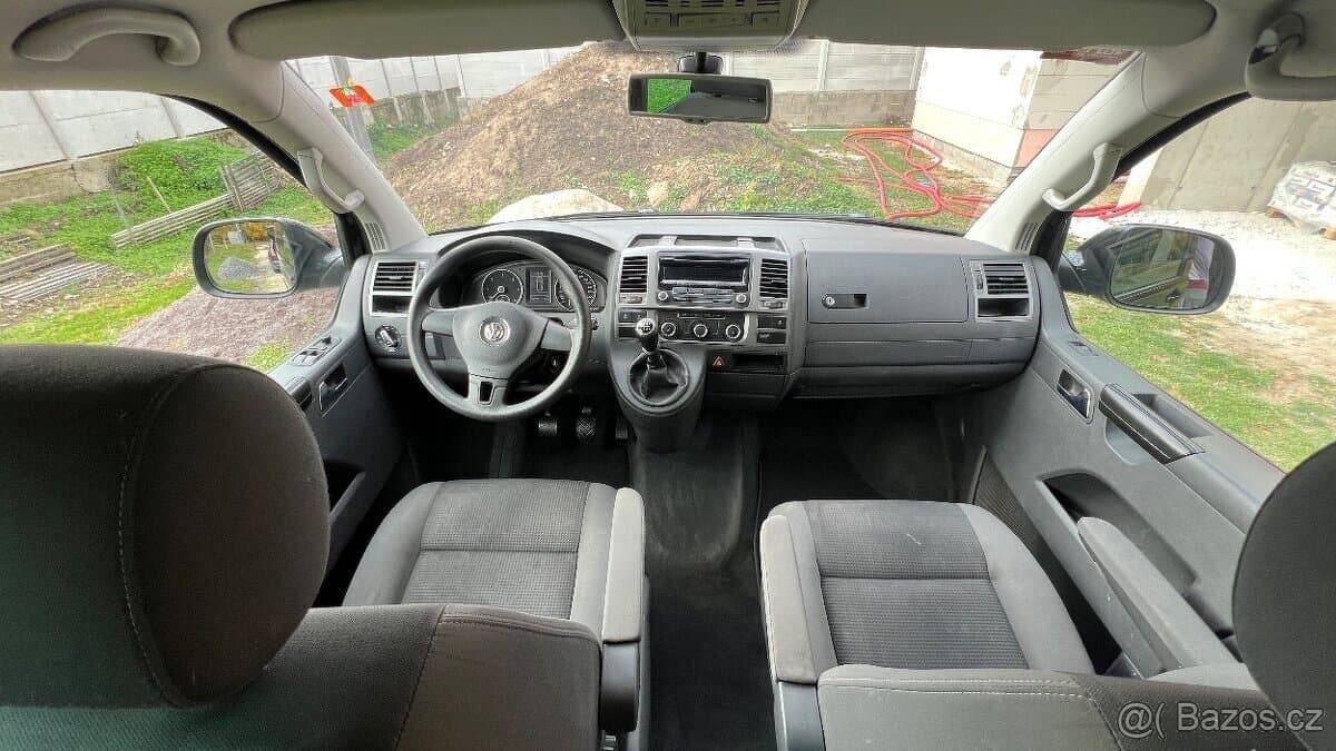 2012 Volkswagen CARAVELLE - 6