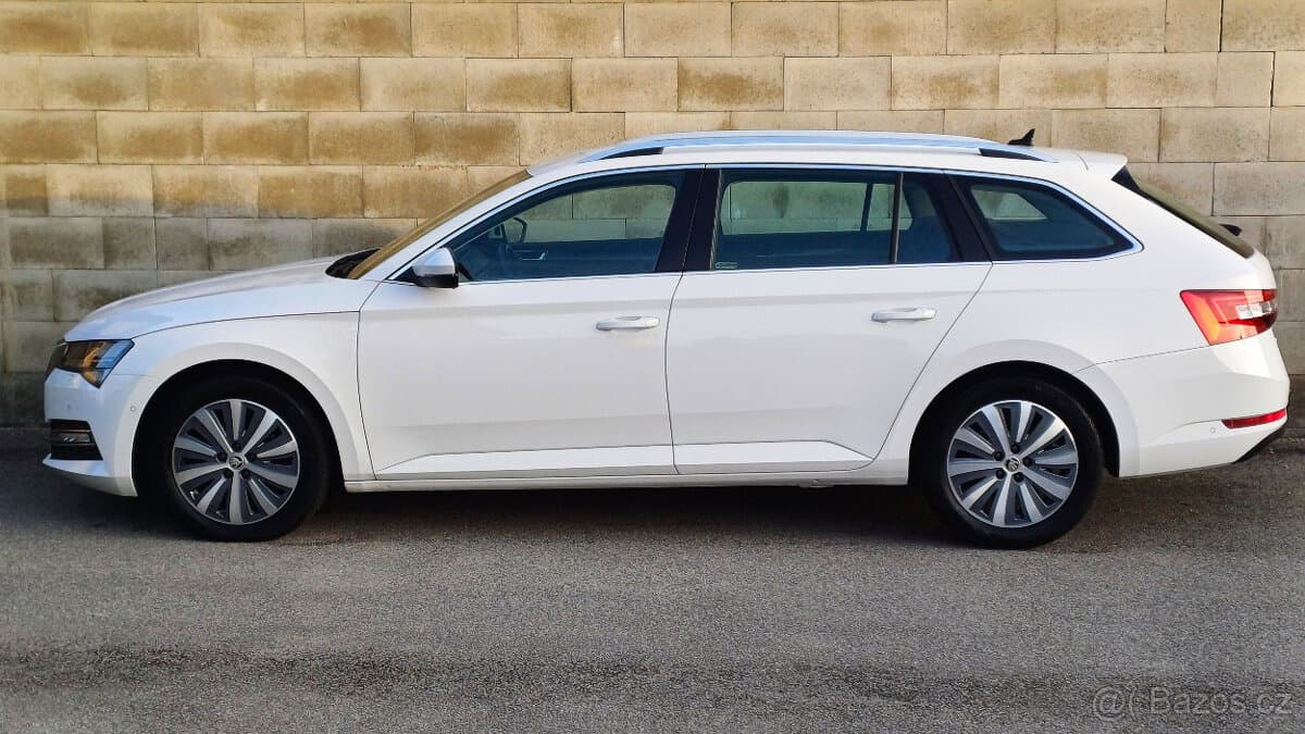 2022 Škoda SUPERB - 6