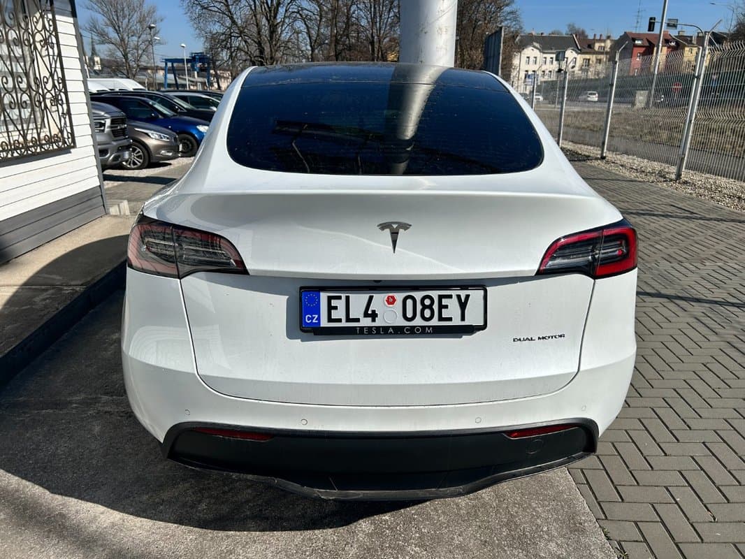 2021 Tesla MODEL Y - 6