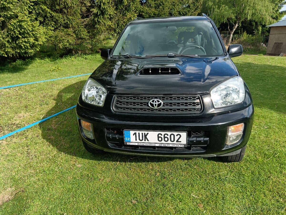 2002 Toyota RAV4 - 6