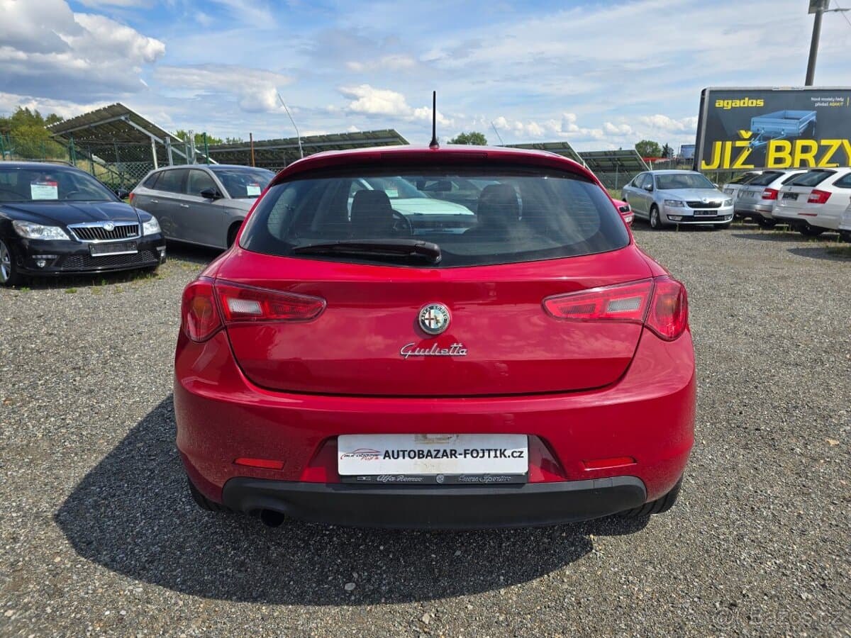 2011 Alfa Romeo GIULIETTA - 6