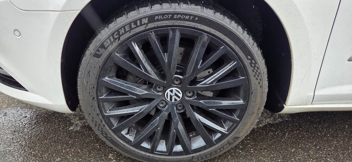 Volkswagen CC - 6