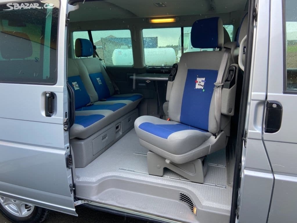 2002 Volkswagen MULTIVAN - 6