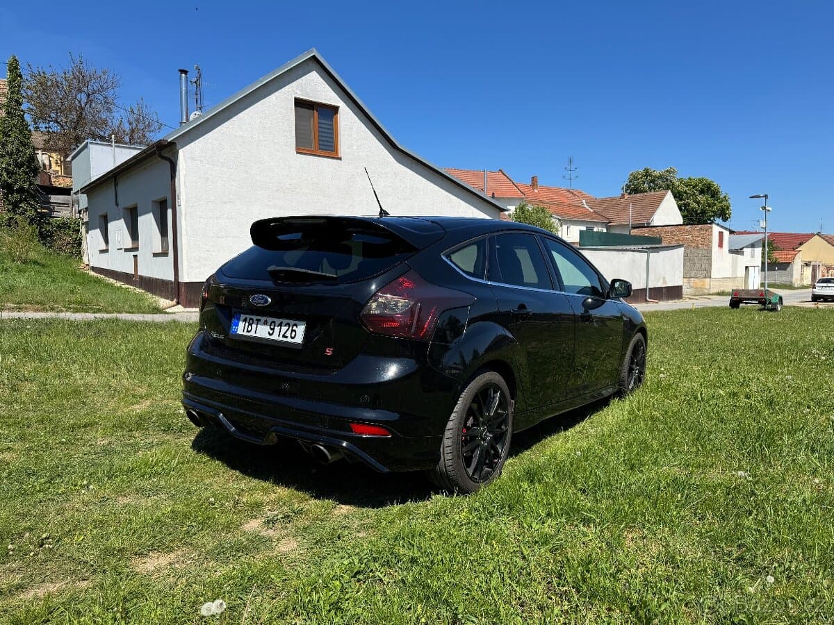 2013 Ford FOCUS - 6