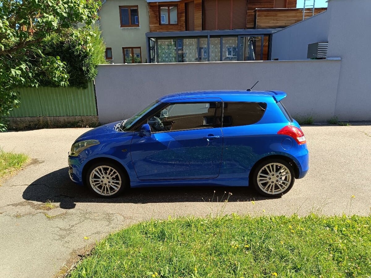 2012 Suzuki SWIFT - 6