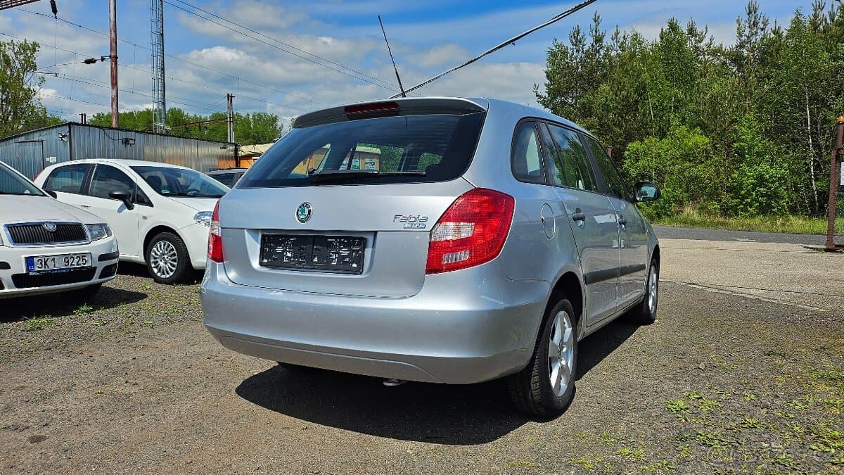 2011 Škoda FABIA - 6