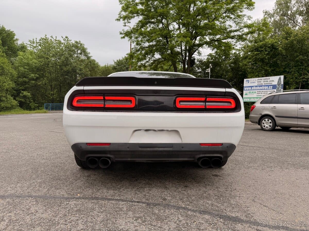 2019 Dodge CHALLENGER - 6
